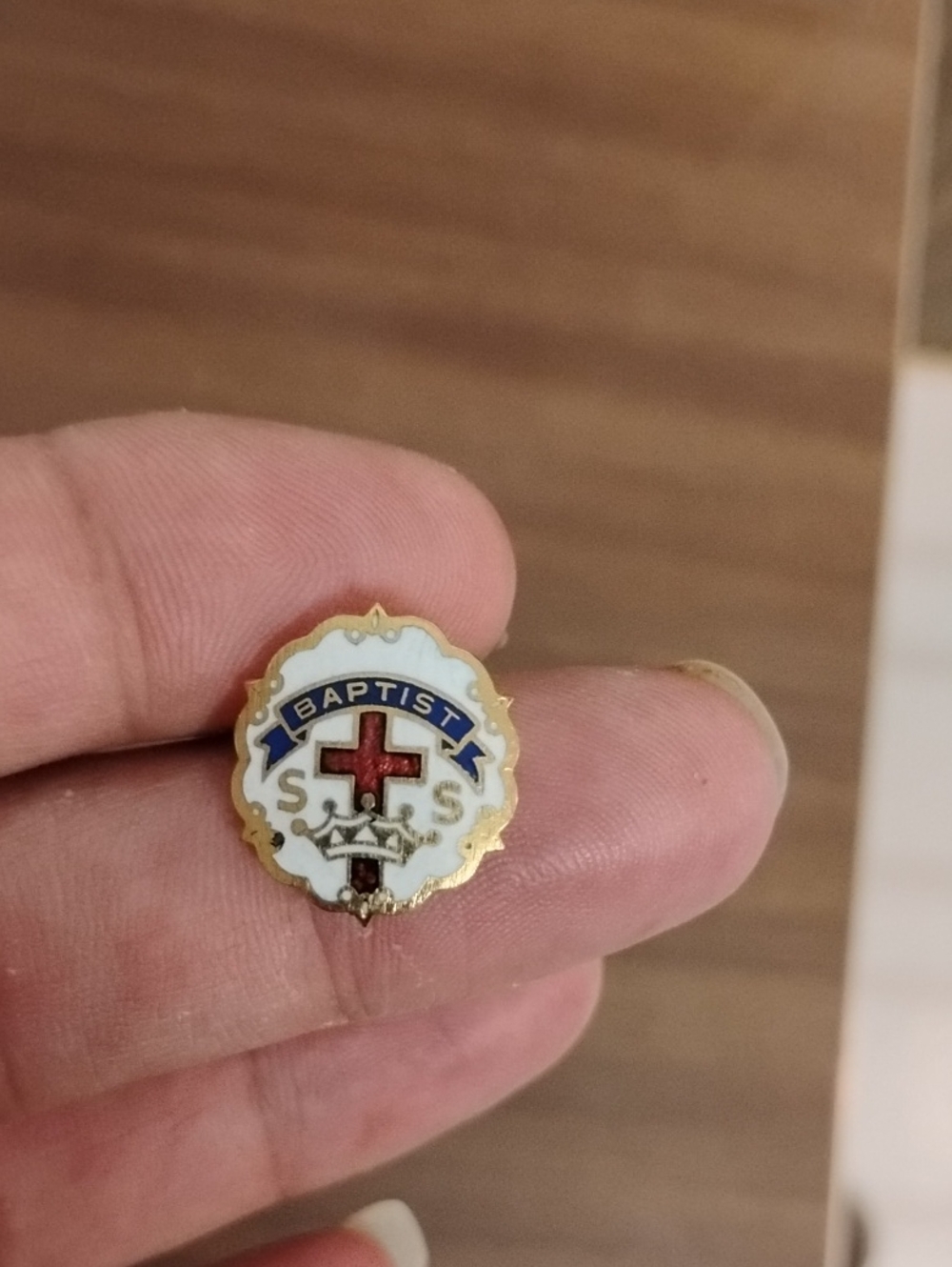 Baptist Enamel Pin with Red Cross and Gold Trim